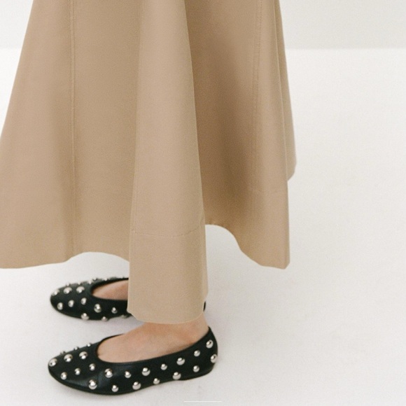 Zara NWT Stud Leather Ballet Flats - Picture 5 of 5